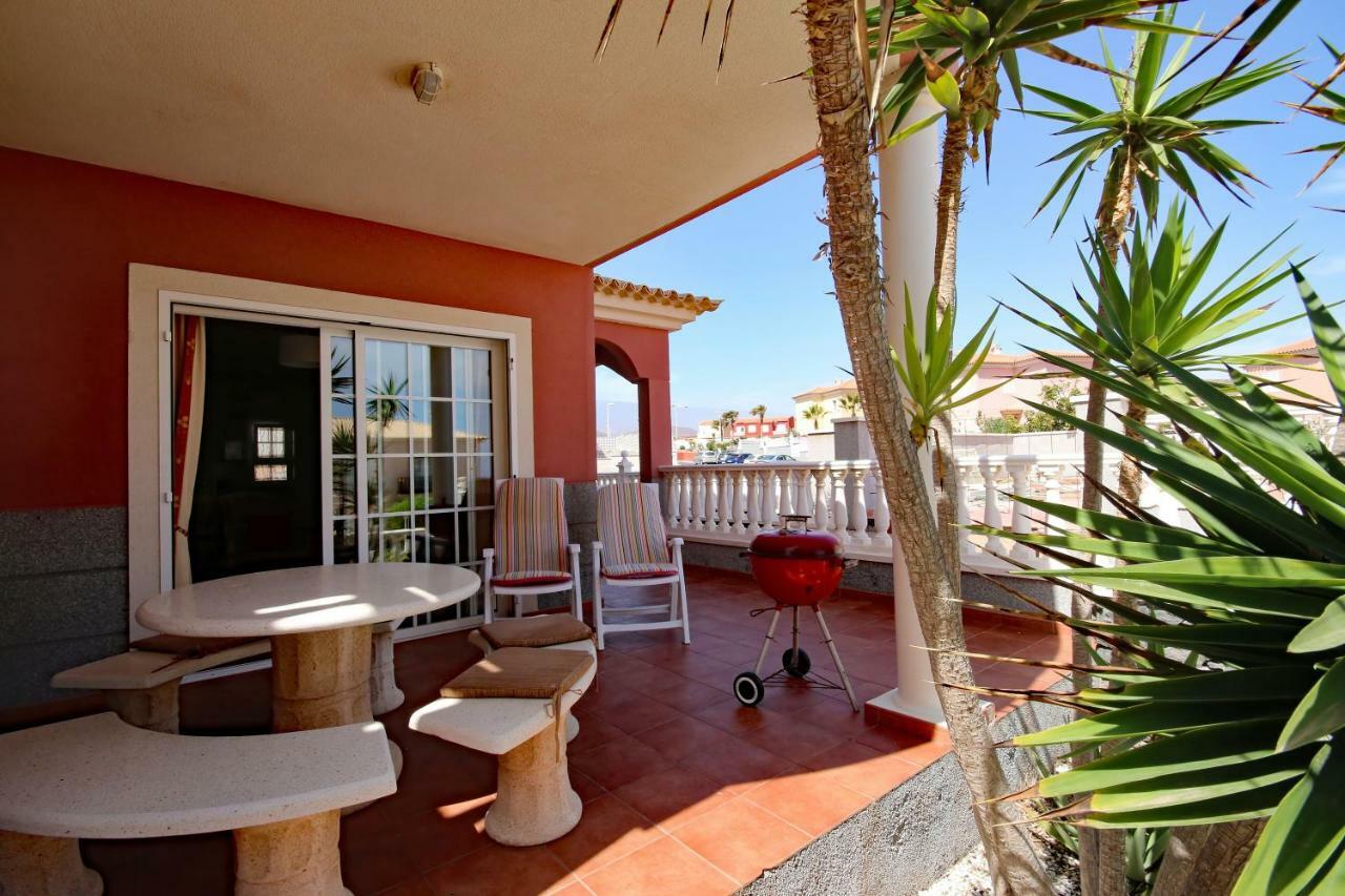 Las Dunas 2 By Rentmedano Pretty 2 Bedroom Villa, Ocean Views, Pool And Wifi El Medano  Bagian luar foto
