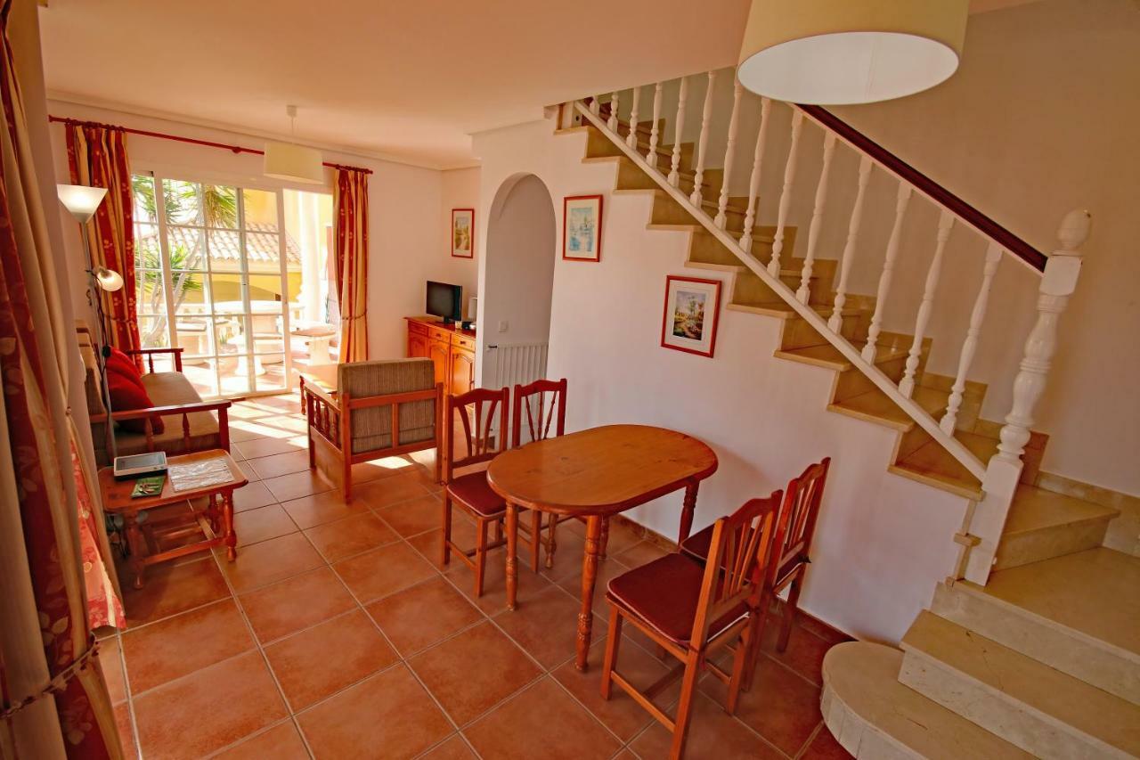 Las Dunas 2 By Rentmedano Pretty 2 Bedroom Villa, Ocean Views, Pool And Wifi El Medano  Bagian luar foto